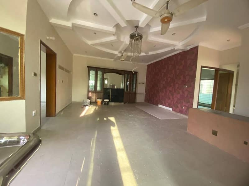 1 KANAL HOUSE FOR RENT IN WAPDA TOWN PHASE 1 8