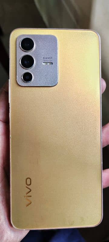 Vivo V23 Lush Condition Full Box 4