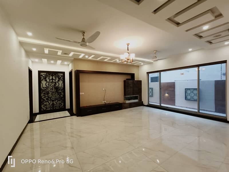 Kanal House For Rent With Ac Instell Near Masjid Hote Location 4