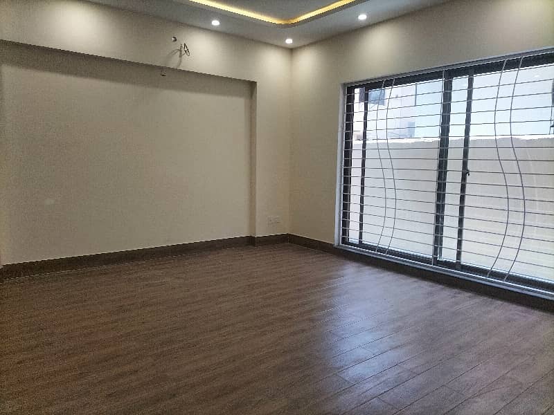 1 Kanal House For Rent In Dha Phase 5 Near Park Hote Location 10