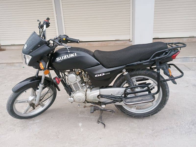 Suzuki Gd110s 3