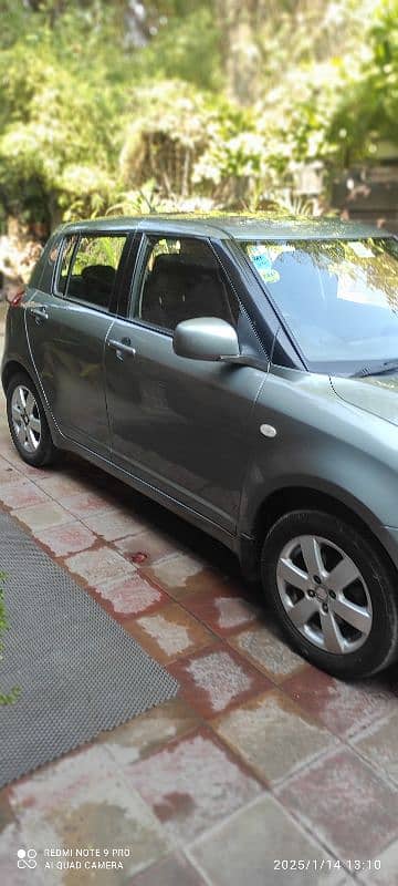 Suzuki Swift 2013 dlx 1.3 1