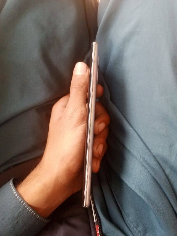 Samsung note 10 plus 4