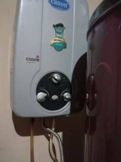 CANON INSTANT GYSER