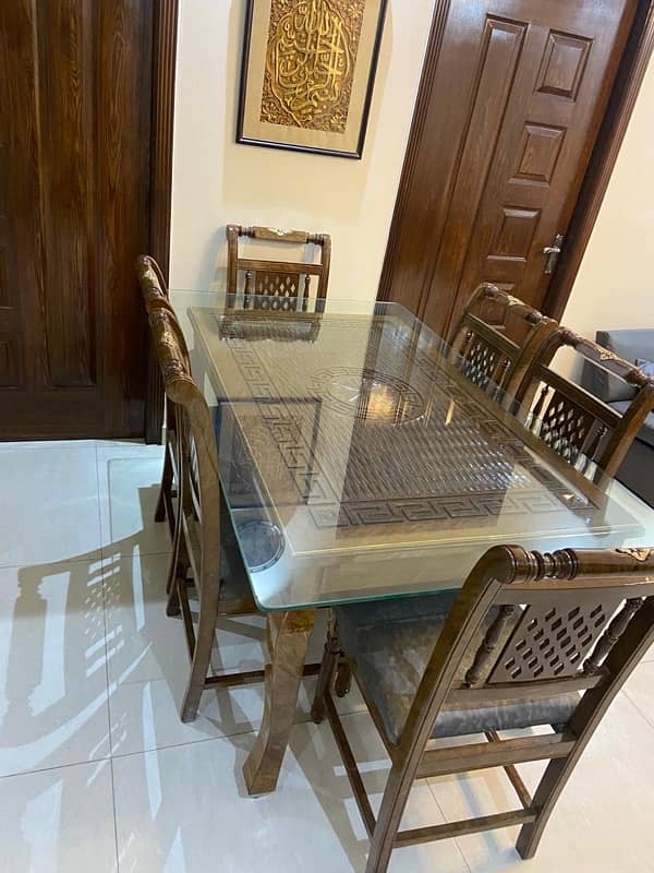 dining table with 6 chairs 0