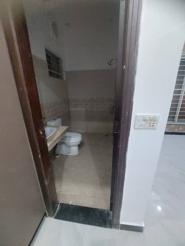 5 Marla Full House For Rent In Gulshan E Lahore Double Kitchen 8