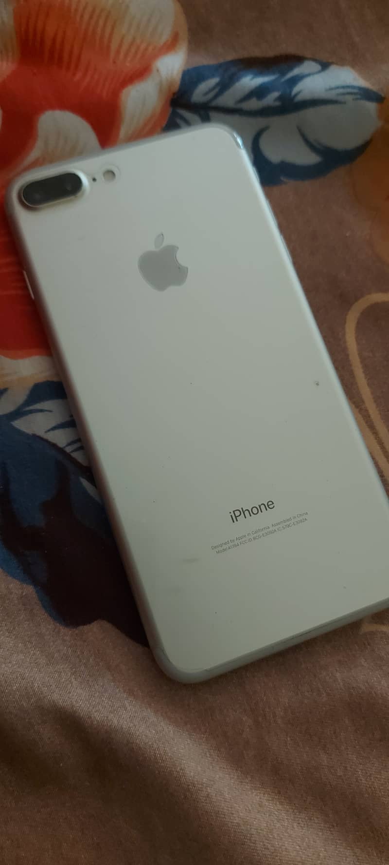 Apple iPhone 7 Plus 7