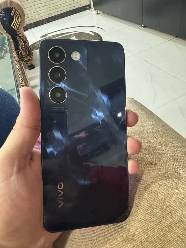 Vivo y 100 8/256Gb 1