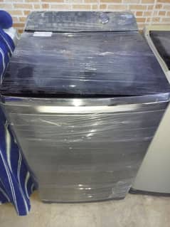 lightly used automatic washing machine in good condition