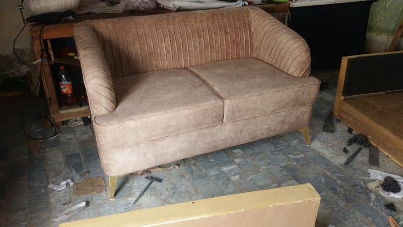 sofa set bahtareen quality my apko melygi. apky shahir or apky elakymy 2