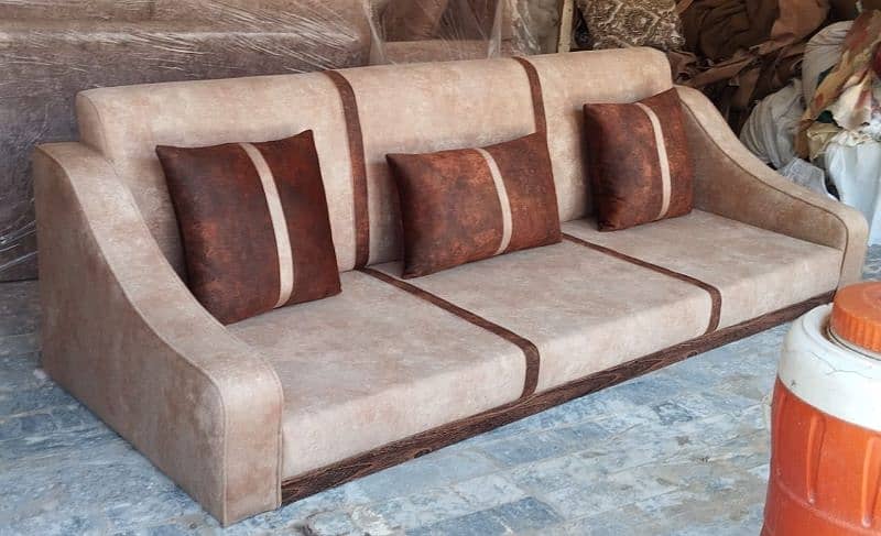 sofa set bahtareen quality my apko melygi. apky shahir or apky elakymy 5