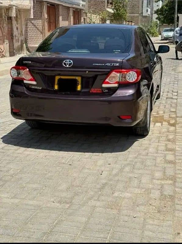 Toyota Corolla Altis 1.6 2012 7