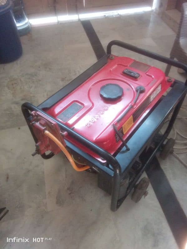 2.5kw generator in best condition 3 months used 3