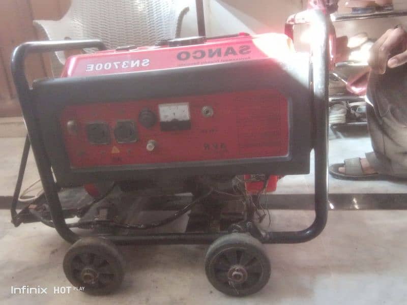 2.5kw generator in best condition 3 months used 5