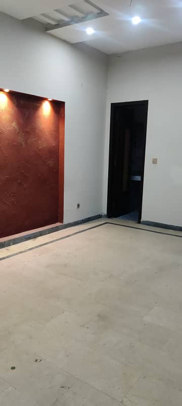 10 MARLA LOWER PORTION FOR RENT IN LDA AVENUE 1 LAHORE BLOCK M 10