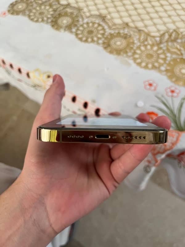 iPhone 12 Pro Max pta approved 10/10 condition ha 2