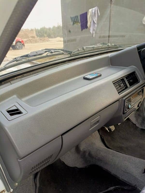 Suzuki Mehran VXR 2019 13