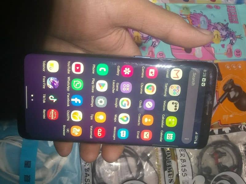 Samsung. s9 non pta hai 4/64 1