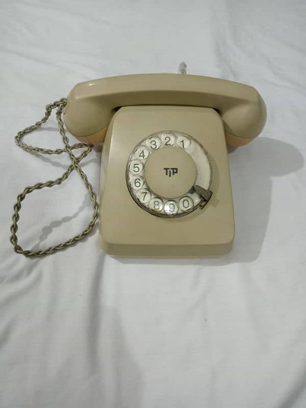 antique classic vintage phone telephone set 0