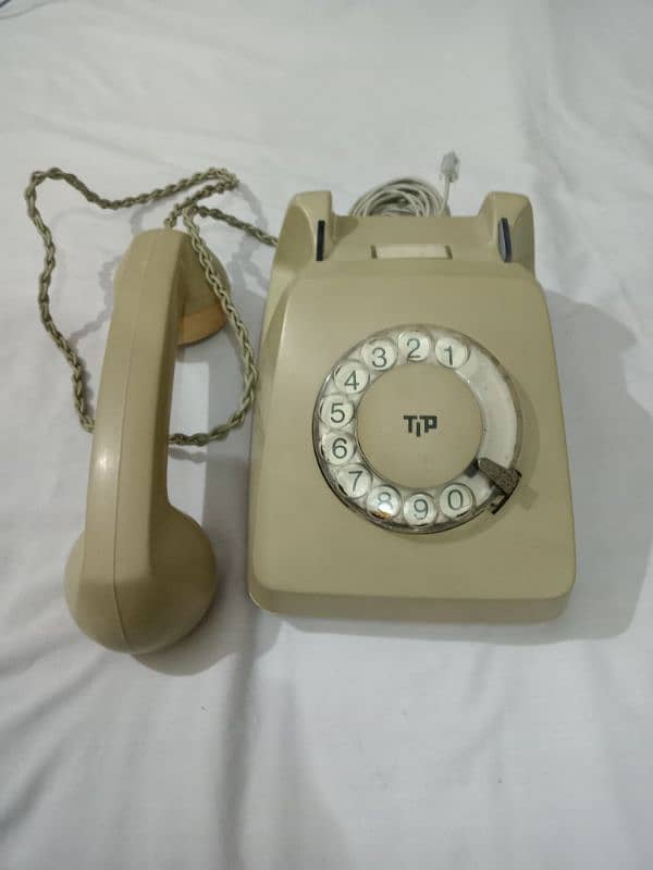 antique classic vintage phone telephone set 1