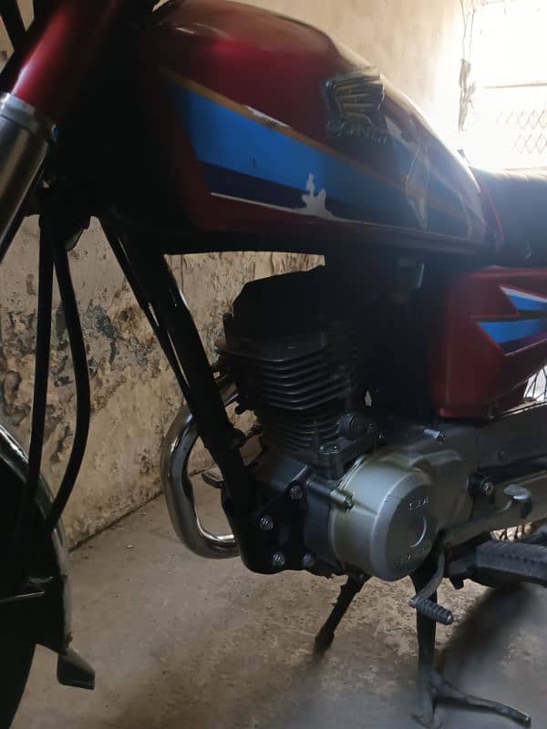 New Condition Honda 125 2