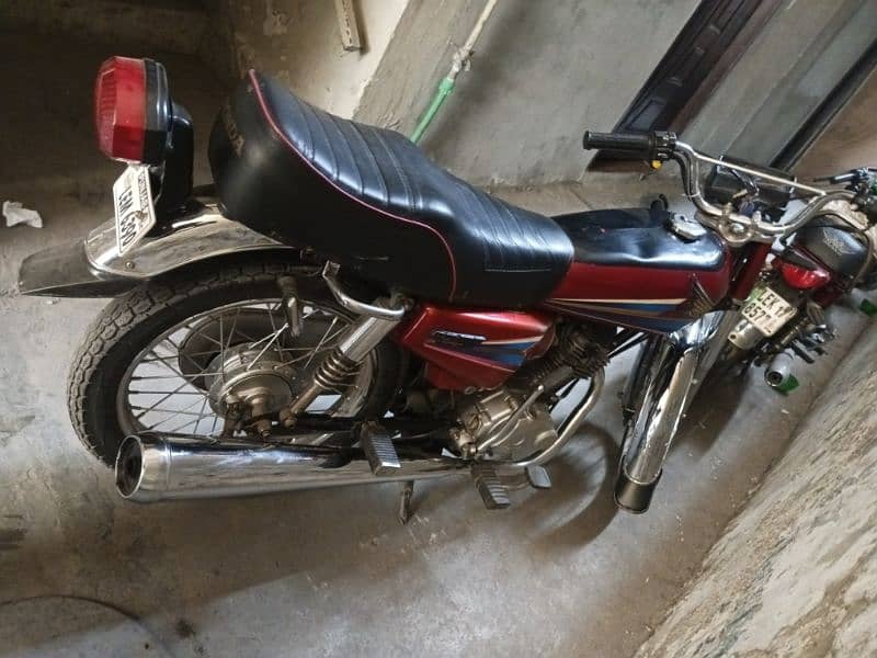 New Condition Honda 125 8