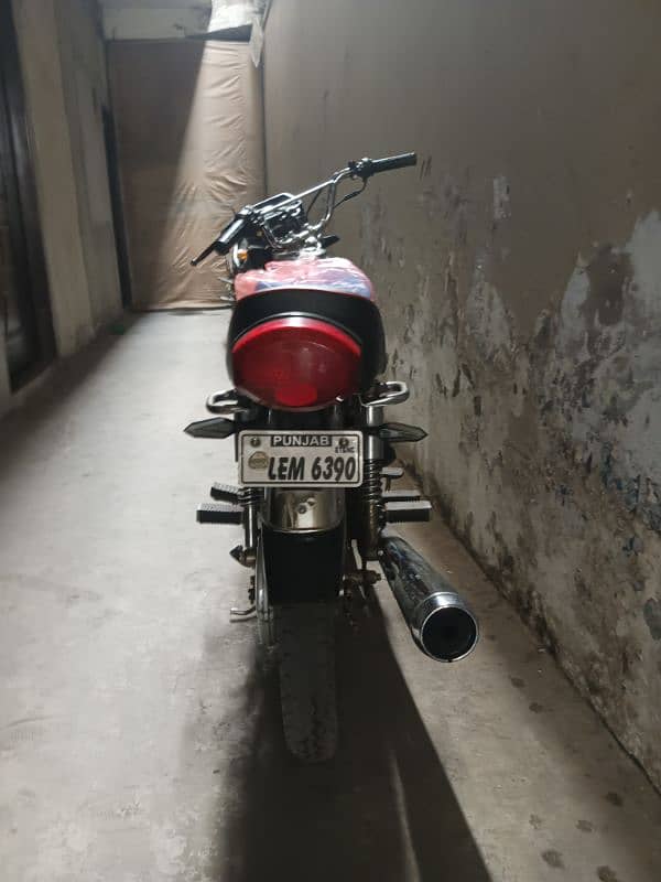 New Condition Honda 125 18