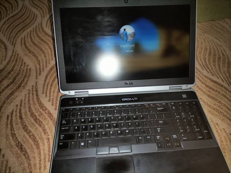 Latitude E 6530 Cori 7, 3rd Generation 0