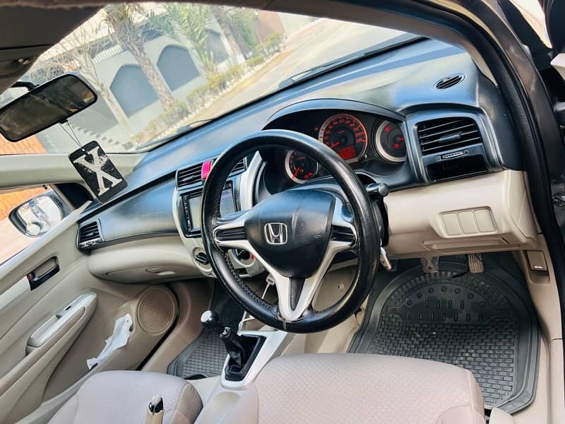 Honda City 2014 Well Maintained 4