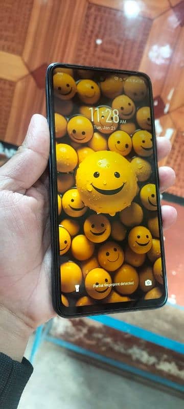 Infinix Hot 40i 8+8 128 For Sale 2