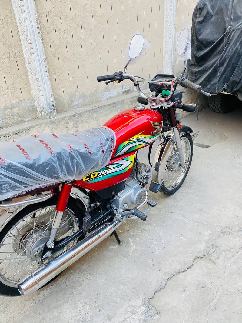 Honda CD 70 2023Model NEW Condition 6