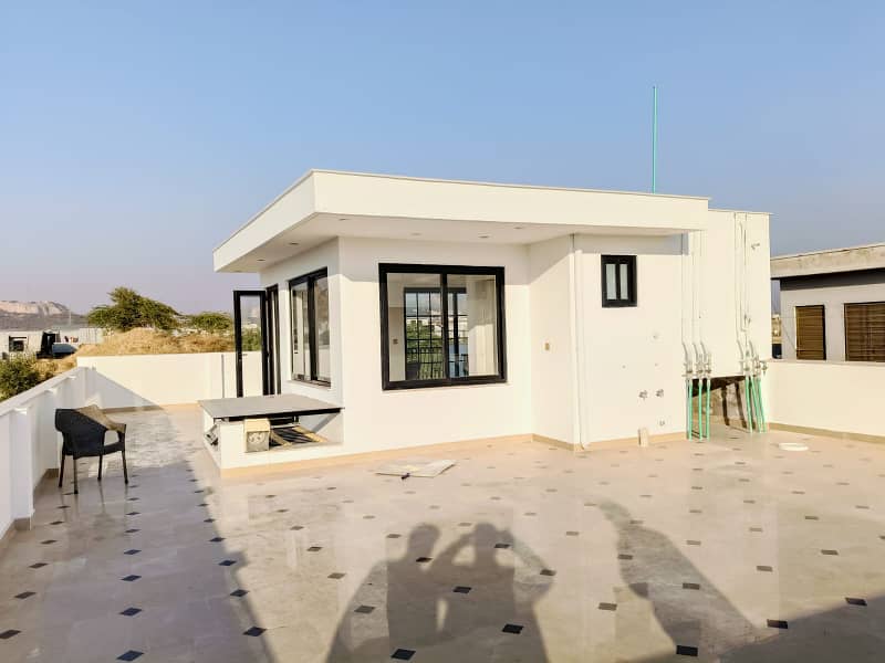 Fresh Modern Build 30*60 House Up For Sale 3