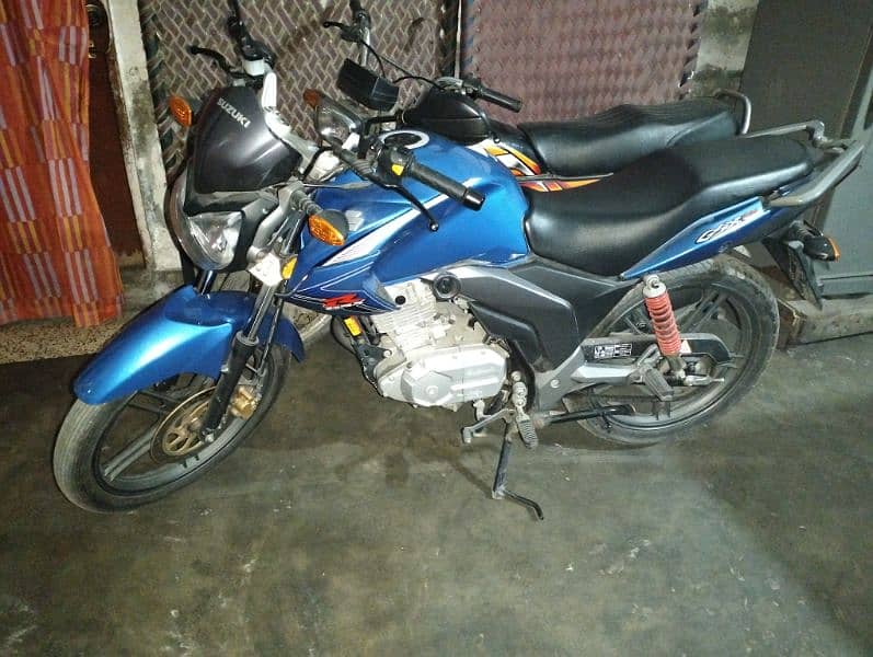 Suzuki GXS 125 excellent condition 0