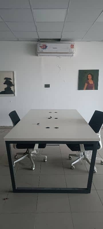 Office Table for sale 0