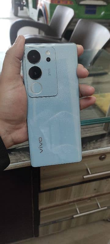 vivo v29 5g with box 7