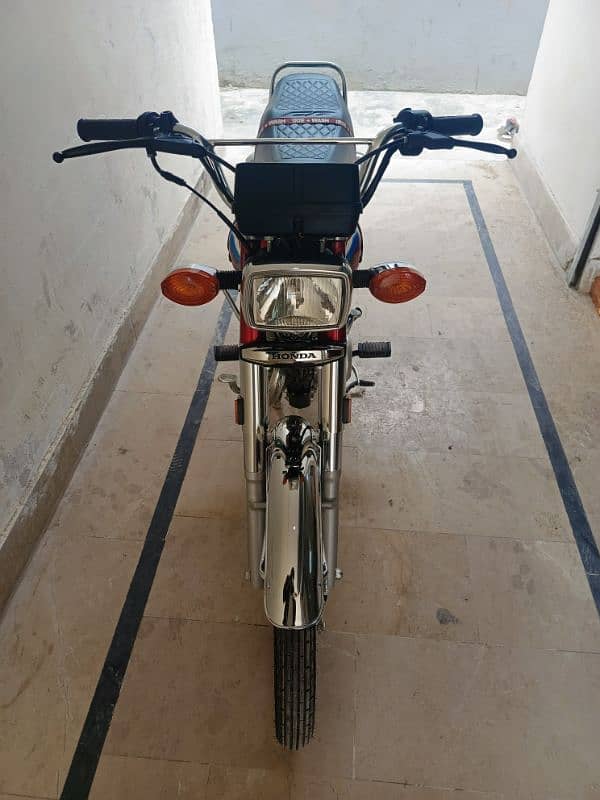 HONDA CG 125 2024 MODAL 9