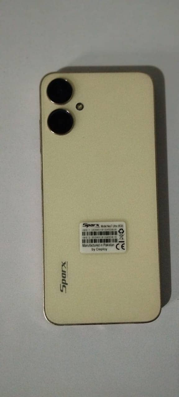 Sparx neo 7 ultra 8/128. Good condition only10 days used 1