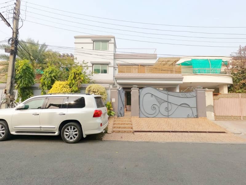 Unoccupied House Of 1 Kanal Is Available For sale In NFC 1 0