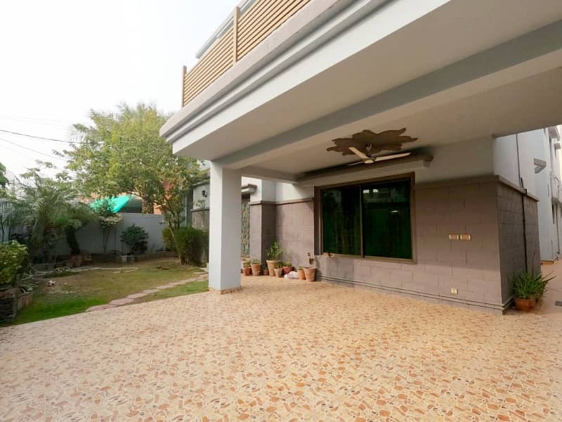 Unoccupied House Of 1 Kanal Is Available For sale In NFC 1 4