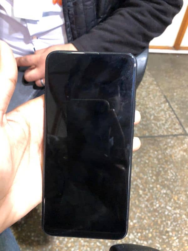 Huawei y9 prime 4 / 128 4