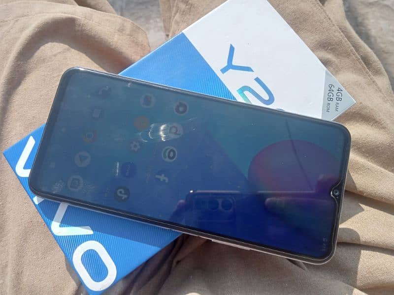 vivo y20 3