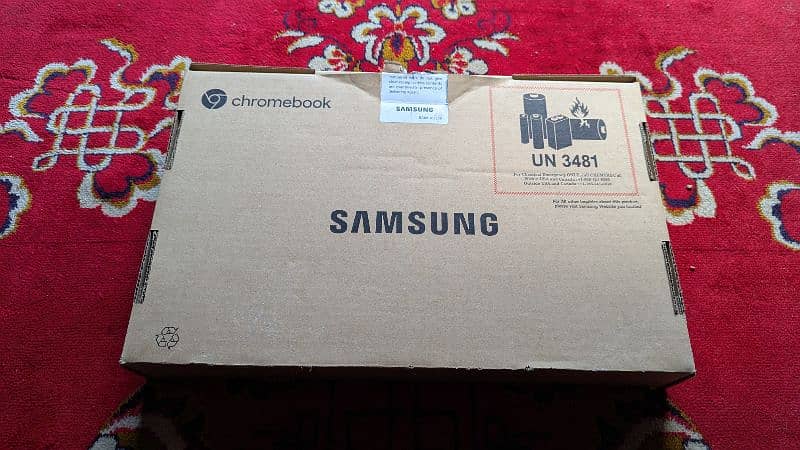 samsung chromebook for sale urgent. 3