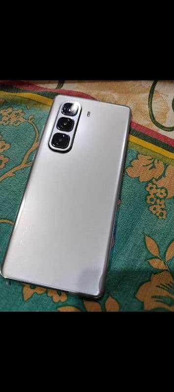 Infinix hot 50 pro plus 1