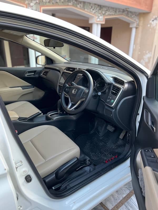 Honda City Aspire Dec 2022 Model 8