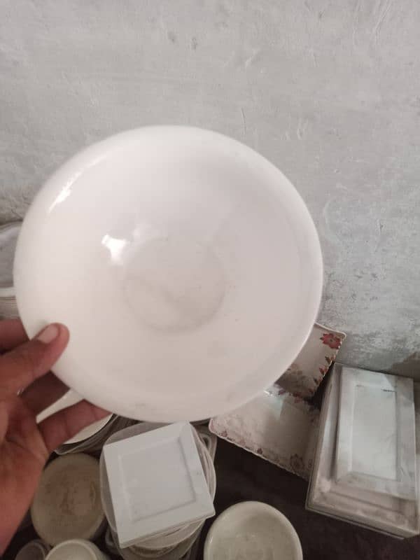 flate plate full size  . rate 300 per kg. 2