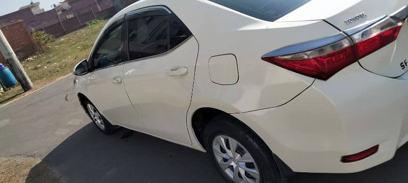 Toyota Corolla XLI 2017 4