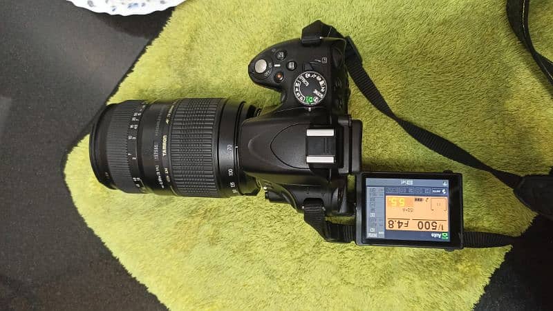 Nikon D5100 with 70-300 lens and bag and card 12