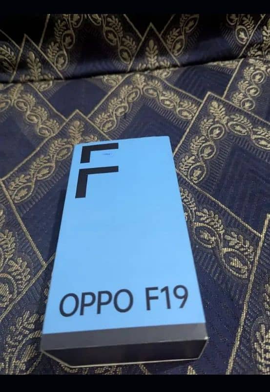 oppo F19 6/128 approved with box 3