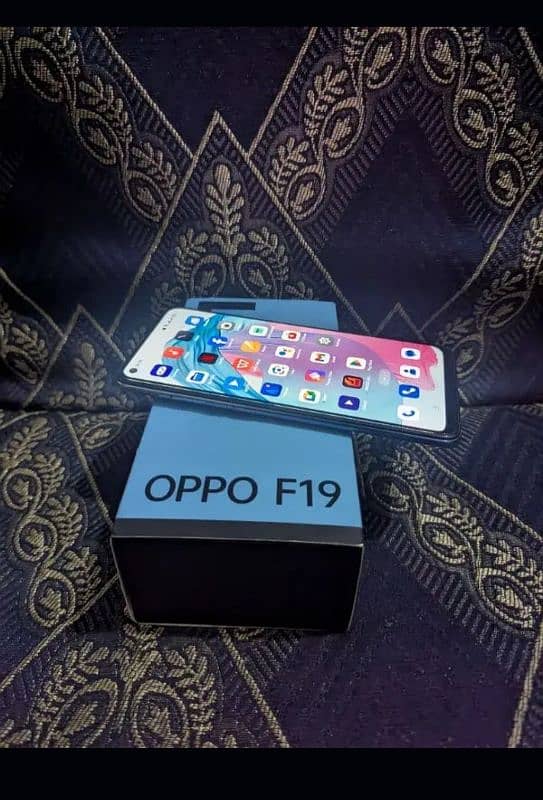 oppo F19 6/128 approved with box 4