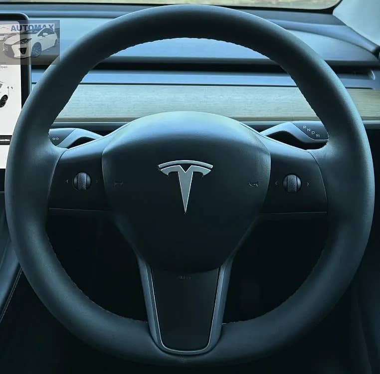 Tesla Model Y Standard Range - 2022 10